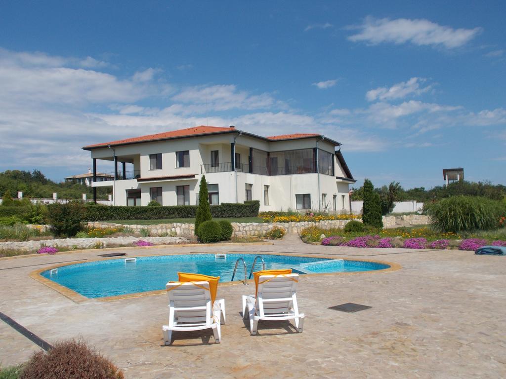 Villa Ketli Apartment Bliznatsi Экстерьер фото