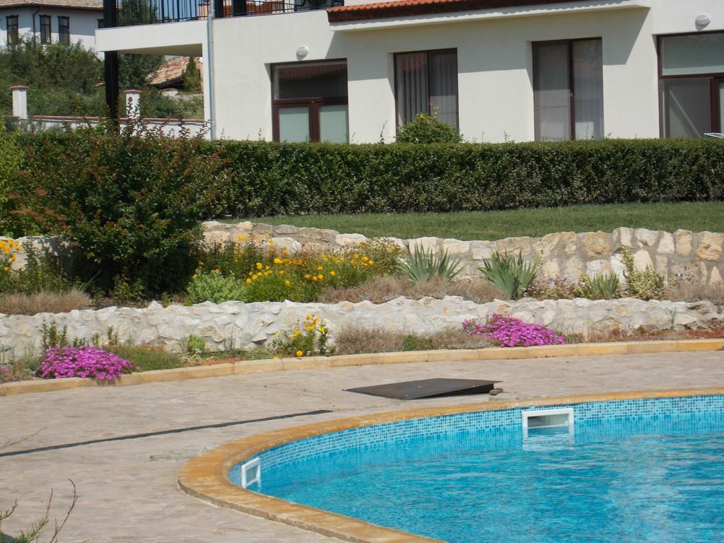 Villa Ketli Apartment Bliznatsi Экстерьер фото