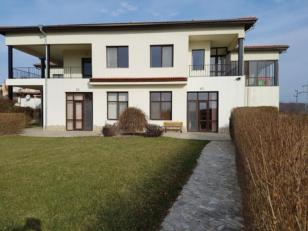 Villa Ketli Apartment Bliznatsi Экстерьер фото